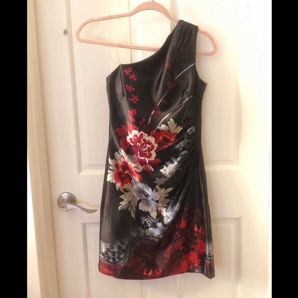 Speecklers silky dress